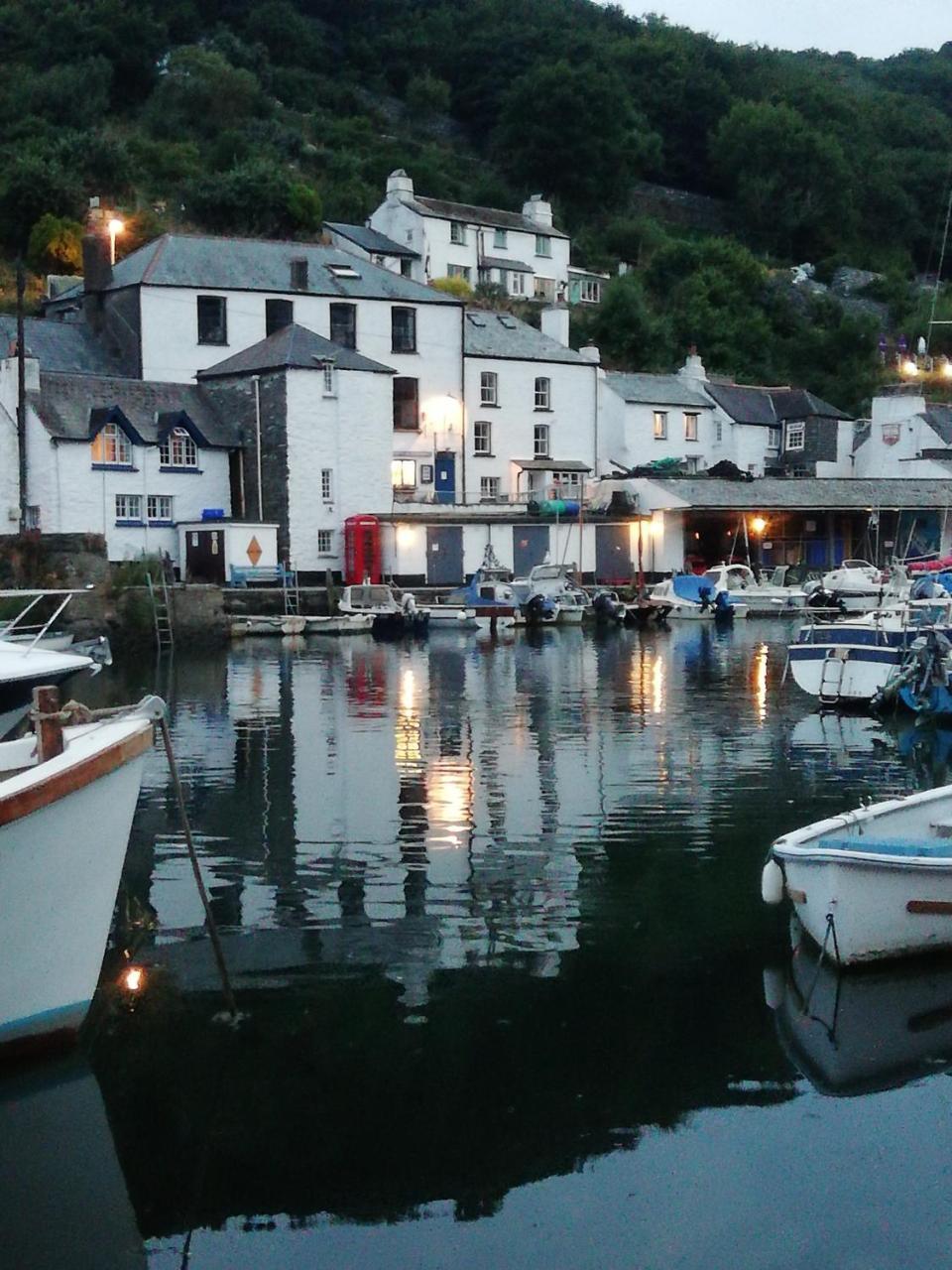 Bed and Breakfast The House On The Props Polperro Exterior foto